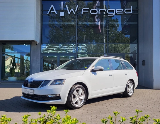 Skoda Octavia cena 62900 przebieg: 167710, rok produkcji 2020 z Nowe Warpno małe 781